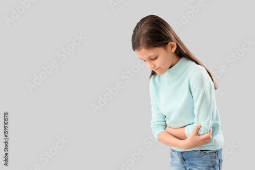 Teenage girl with appendici...