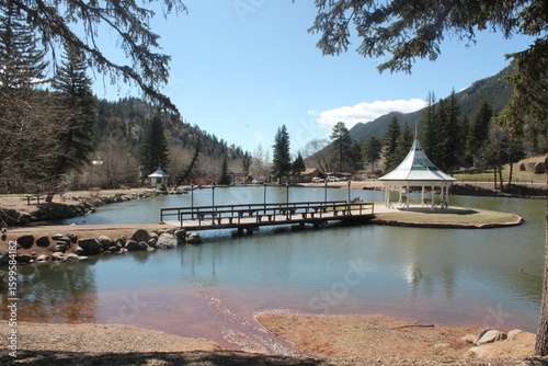 Foto gazebo on the lake