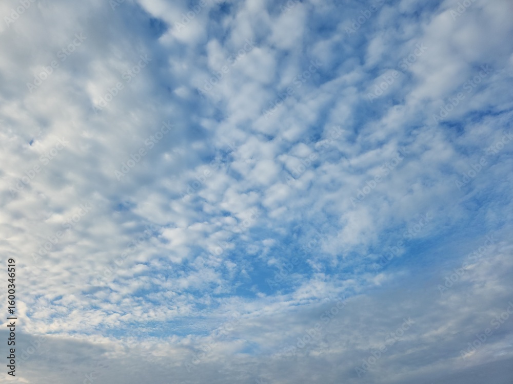 Obraz premium blue sky with clouds