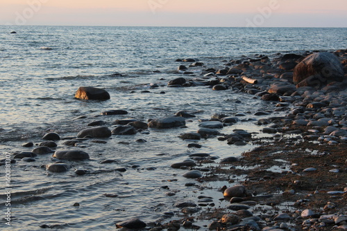 Fototapeta Naklejka Na Ścianę i Meble -  sea and rocks
