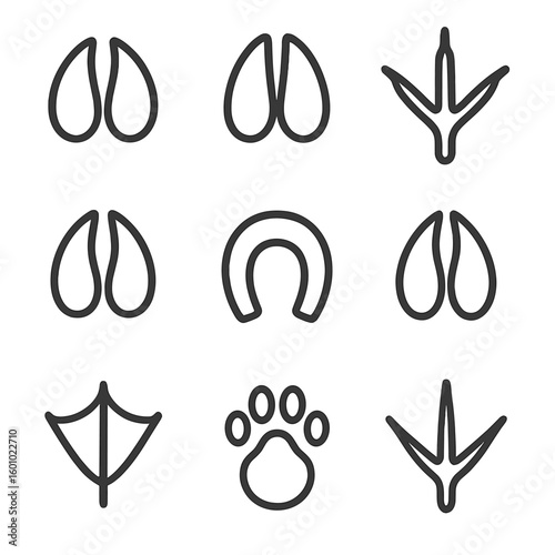 Animal Track Icons. Outline style icons of Animal Tracks: cow hoof print, pig trotter print, sheep hoof print, chicken claw print,