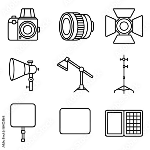 Photography Studio Icons. Outline style icons of Photography studio: Medium format camera, wide-angle lens, barn doors, snoot