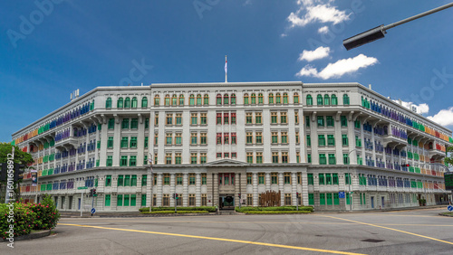 Canvas Print Old Hill Street Police Station historic building in Singapore timelapse hyperlapse