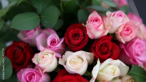 Bouquet of mixed roses