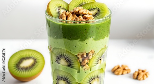 Delicious Green Smoothie with Kiwi and Walnuts: A Nutritious and Refreshing Drink Recipe Idea.