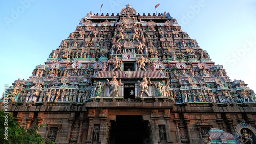 Bilde på lerret A gateway tower full of colorful carvings at Nataraja Temple, Chidambaram, Tamil