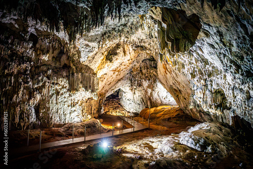 Bild auf Leinwand Interior of Bijambare Cave – Natural Underground Wonder