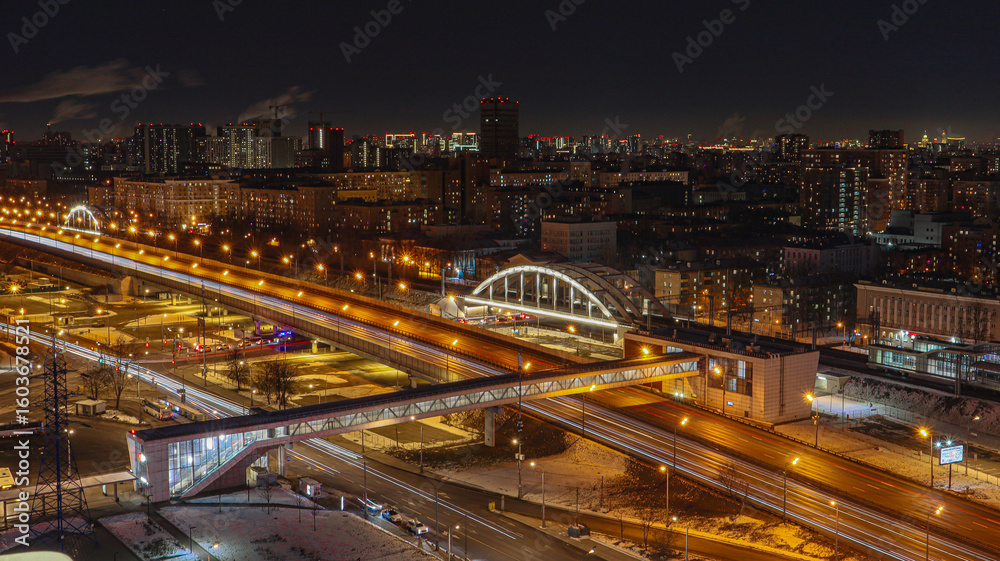 Naklejka premium Night view of a highway in Moscow during winter