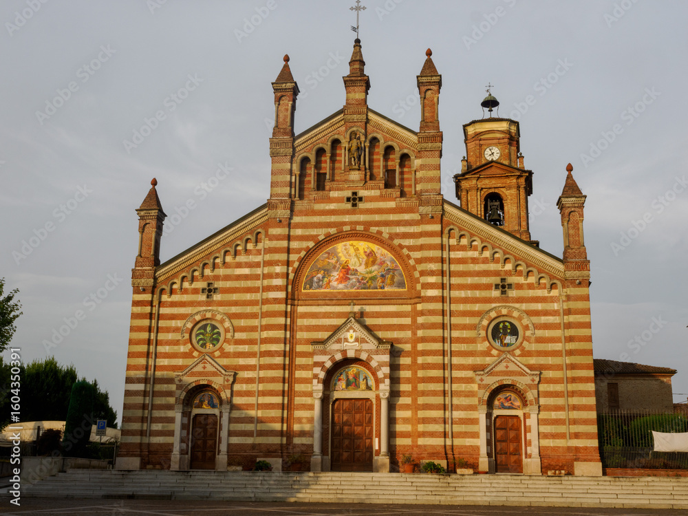 Naklejka premium Facade of the historic San Dalmazio church at Quargnento, Alessandria, Italy