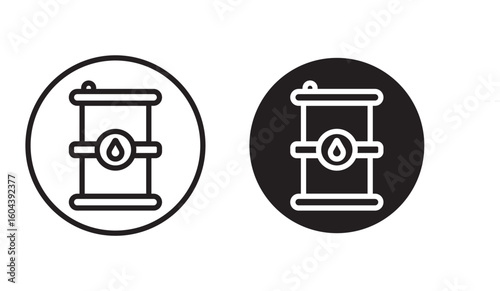 Barrel icon vector set. Wine illustration sign collection. Wine barrel symbol or logo.Fuel barrel icon Flat fill set collection
