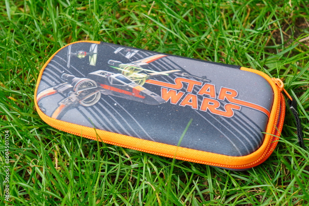 Naklejka premium Star Wars Pencil Case on Green Grass