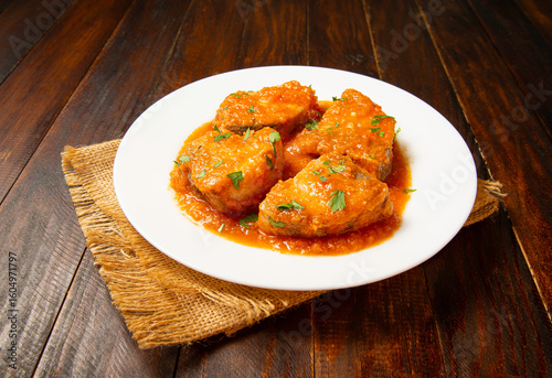 Bonito en salsa de tomate, gastronomía española