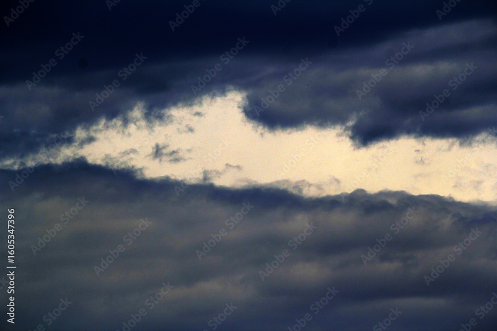 Naklejka premium Altocumulus clouds