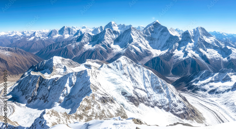 Fototapeta premium panoramic view of snowy mountain range