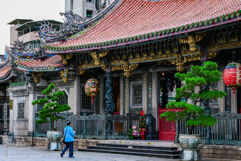 Fototapeta premium 台湾・台北 龍山寺