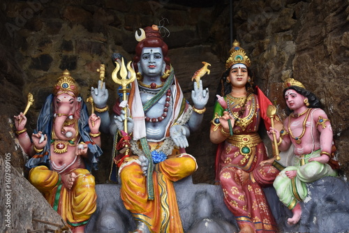 Statue of Lord Shiva, Parvati, Skandha Kumar, and Ganesha at the Koneswaram Temple (Thirukoneswaram Kovil), Trincomalee, Sri Lanka.
