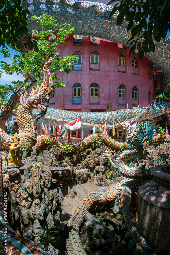 Fototapeta premium Wat Sampran (Dragon Temple), Bangkok