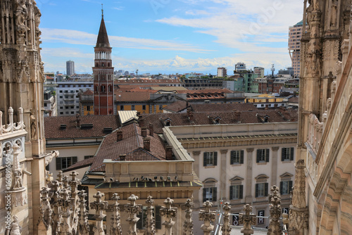 Immeubles de Milan proches du Duomo, vus depuis le toit-terrasse sud