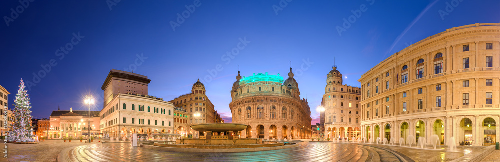 Fototapeta premium Genoa, Italy Morning Plaza