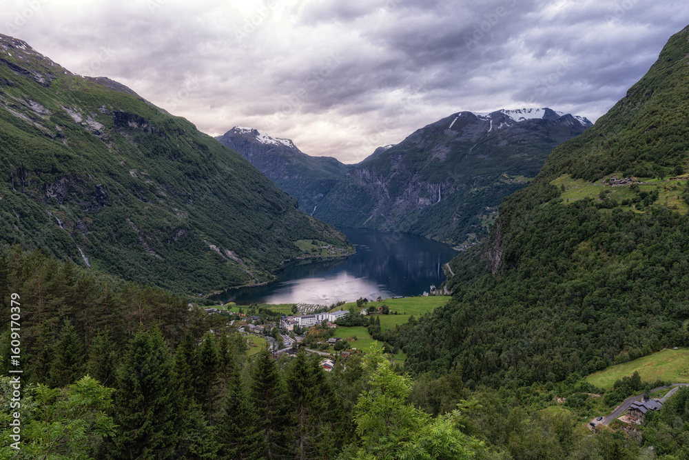Naklejka premium Geiranger fjord in Summer Storm
