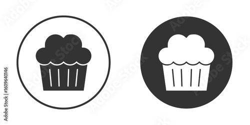 Cupcake icon doodle vectors, vector illustration