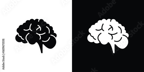 Brain icon. Vector illustration. Flat design.