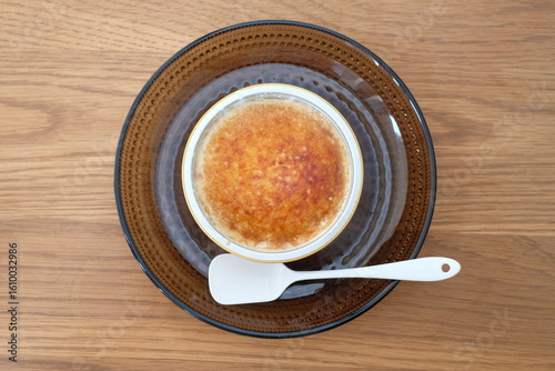 creme brulee ice cream on the plate
