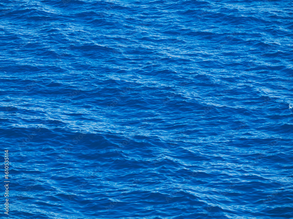 Obraz premium Graceful ocean waves