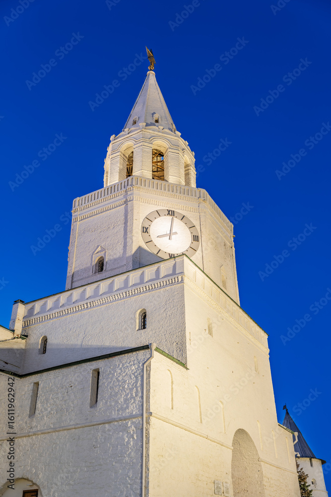 Fototapeta premium Spasskaya Tower in sunny summer day. Kazan Kremlin. Republic of Tatarstan. Kazan. Russia