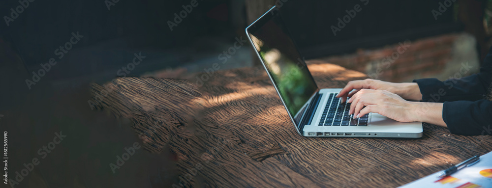 © aFotostock - Banner Asian Woman using laptop working from home online meeting in home office. Banner Happy relax time asian business woman typing keyboard notebook laptop Smiling at home office with copy space © aFotostock - Banner Asian Woman using laptop working from home online meeting in home office. Banner Happy relax time asian business woman typing keyboard notebook laptop Smiling at home office with copy space
