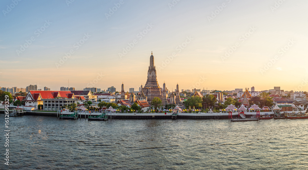 Fototapeta premium River view bangkok