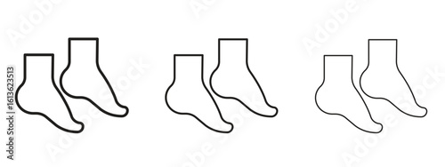 Tiptoe feet icon symbol line. Editable stroke width