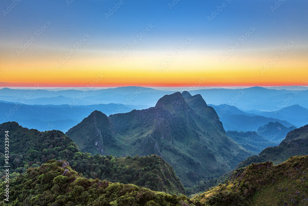 Fototapeta premium View Great mountains national park scenic Landscape seen from Doi Luang Chiang Dao, High mountain in Chiang Mai Province, Thailand.