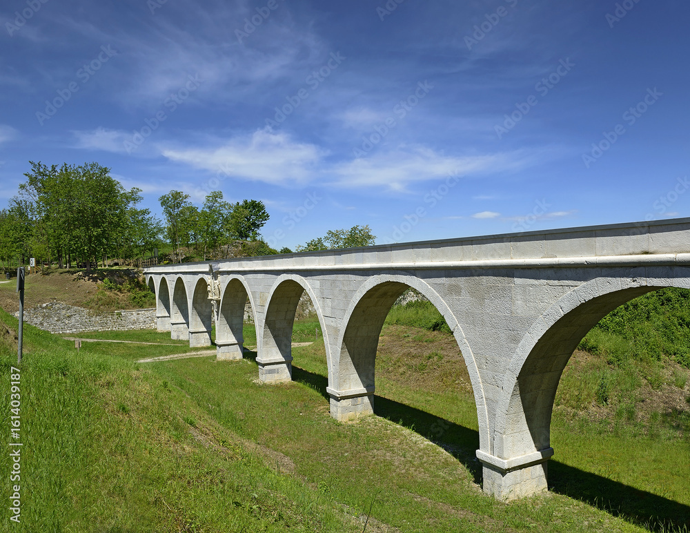Fototapeta premium Venetian aqueduct to the fortress town of Palmanova, Udine region, Italy