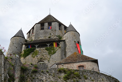 Tour César ou donjon octogonal à base carrée, situé à Provins en Seine-et-Marne, au sommet de la colline