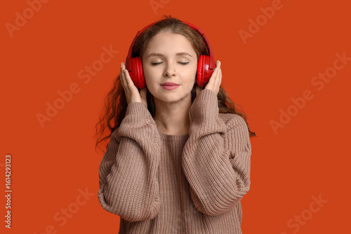 Portrait of relaxed young w...