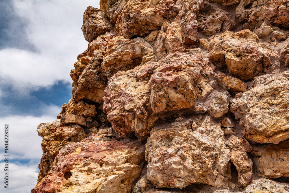 Chert is a sedimentary rock. Kaibab Limestone / Kaibab Formation (Cisuralian). Harrisburg Member or Fossil Mountain Member ? Desert View Watchtower, Grand Canyon National Park. Arizona
Chert is a sedimentary rock. Kaibab Limestone / Kaibab Formation (Cisuralian). Harrisburg Member or Fossil Mountain Member ? Desert View Watchtower, Grand Canyon National Park. Arizona