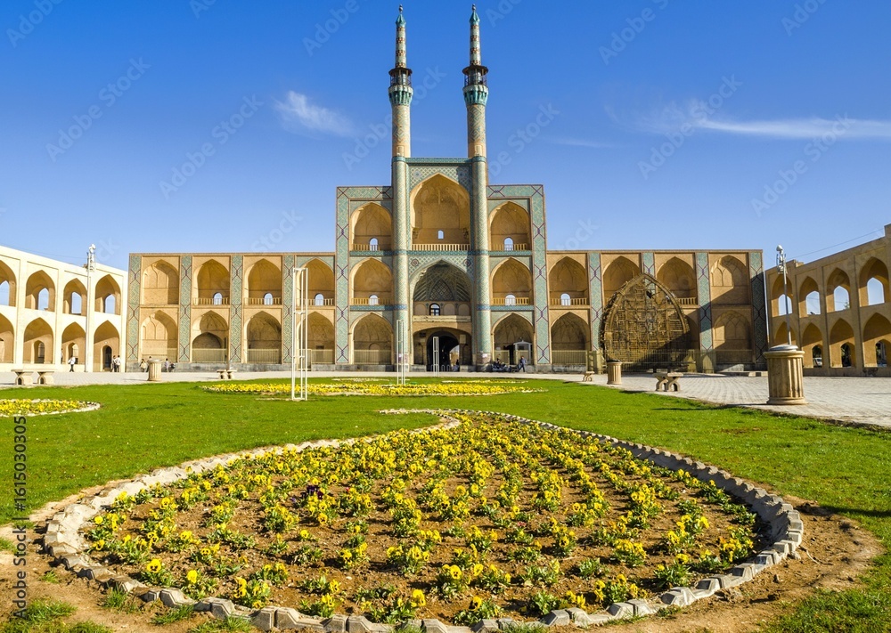 Fototapeta premium The Amir Chakhmaq Complex is a prominent structure noted for its symmetrical sunken alcoves in Yazd, Iran