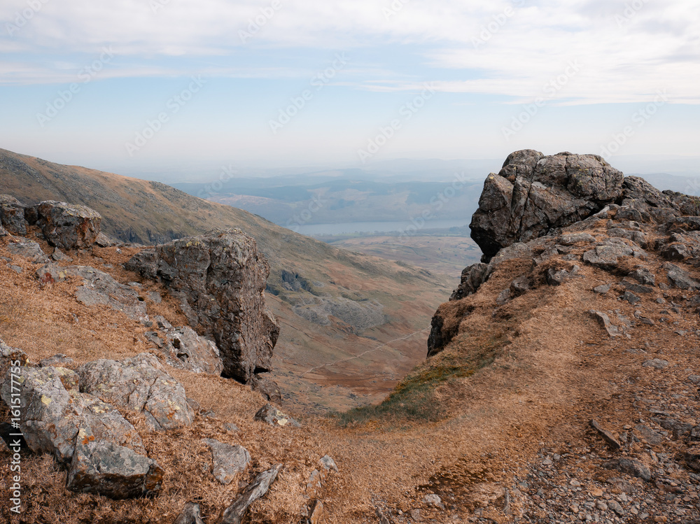 Obraz premium Rugged Mountain View