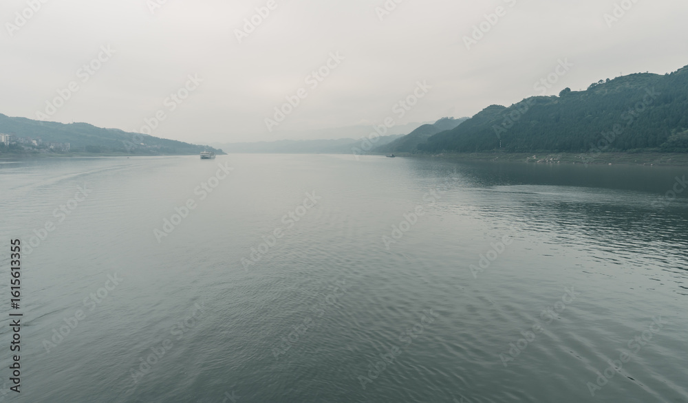 Fototapeta premium River Yangtze, Changjiang, longest river in Asia in China