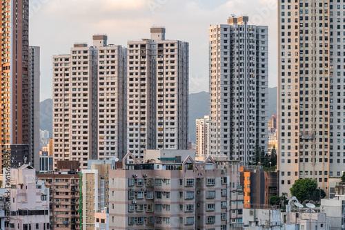 Fototapeta View to the skyscarpers of Hong Kong from Blue Pool Road