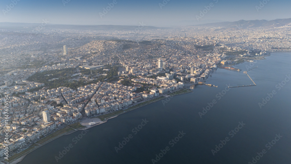 Obraz premium A magnificent morning view of Alsancak, izmir. Good morning izmir, Turkey. Aerial shot.