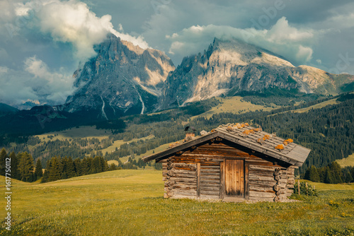 Panorama von Plattkofel und Langkofel in den Dolomiten