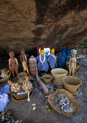 Senufo animist sanctuary where animal sacrifices are made, Savanes district, Shienlow, Ivory Coast