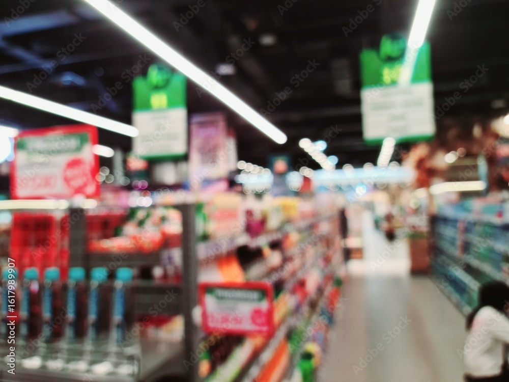 Fototapeta premium defocused abstrack background of minimarket