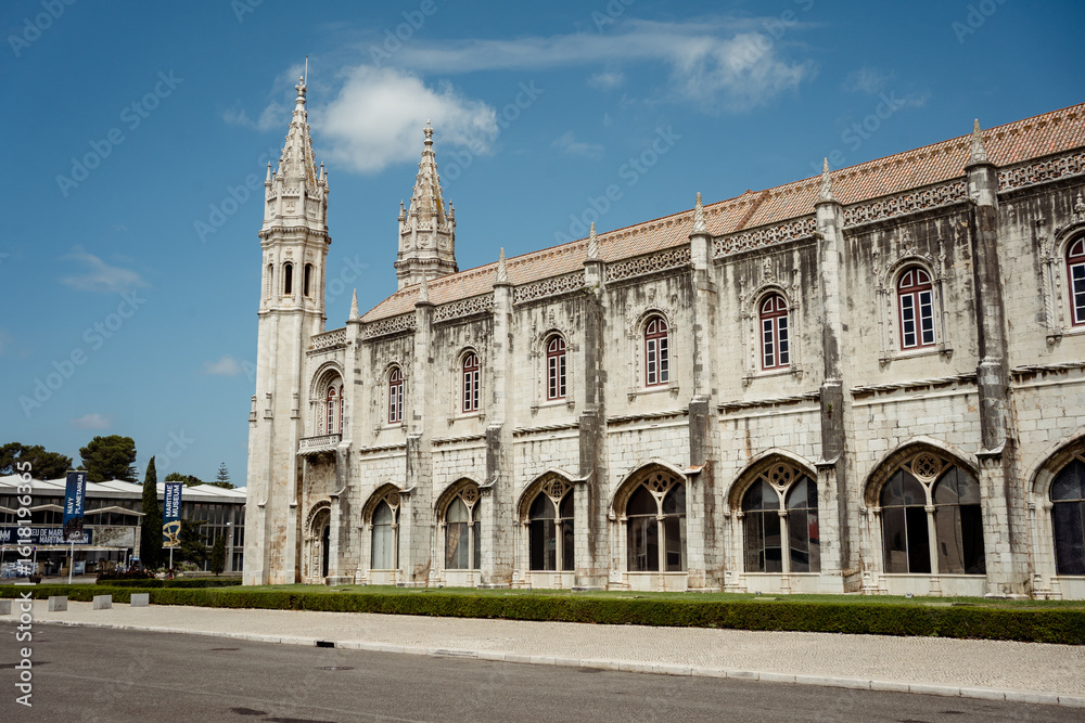 Fototapeta premium Lissabon Koster Jerónimos de Belém