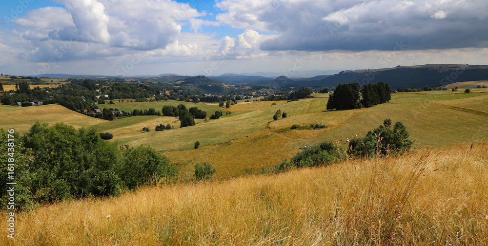 Fototapeta premium paysage d'Auvergne