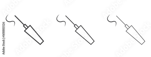 Eyeliner brush icon - editable stroke vector illustration