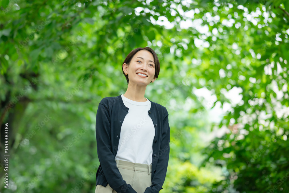 さわやかな女性 さわやかな女性