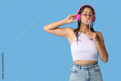 Young African-American woma...